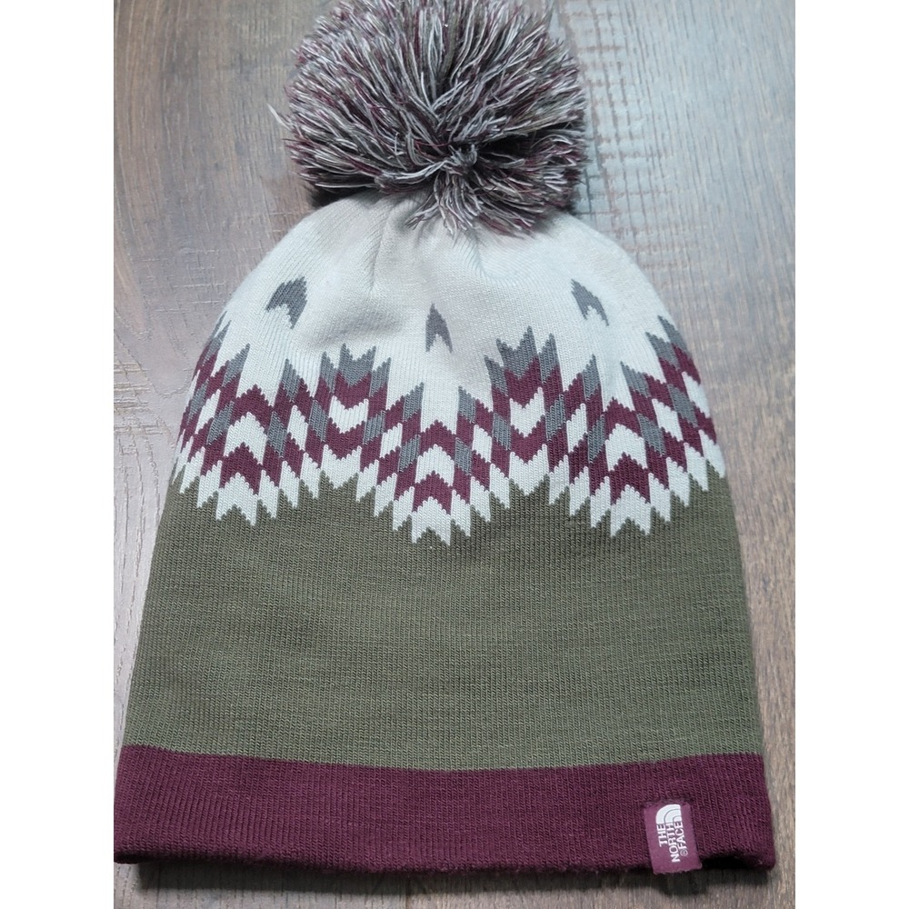 The North Face Womens NF0A3FME Knit Pom Beanie‎ Green Burgundy Mountain Hat OS